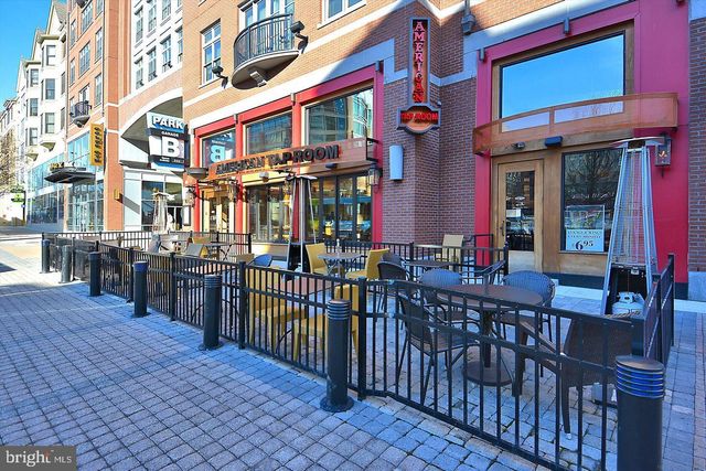 316 NEW MARK ESPLANADE, Rockville, MD 20850