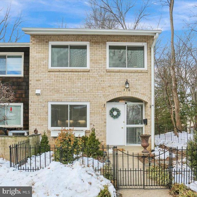 316 NEW MARK ESPLANADE, Rockville, MD 20850