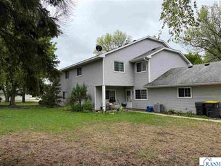 1622 Pleasant View Drive # C, North Mankato, MN 56003