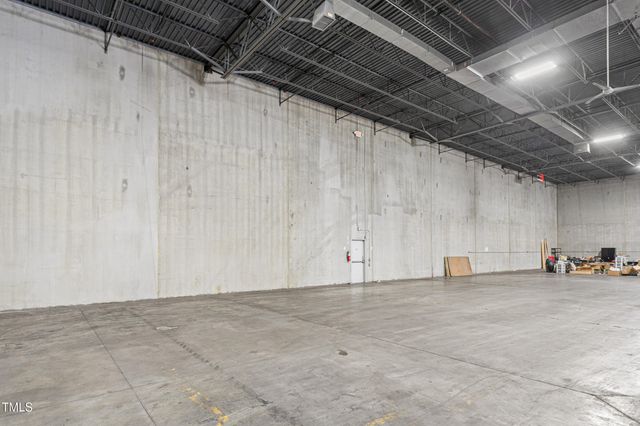 1448 Industry Drive, Burlington, NC 27215