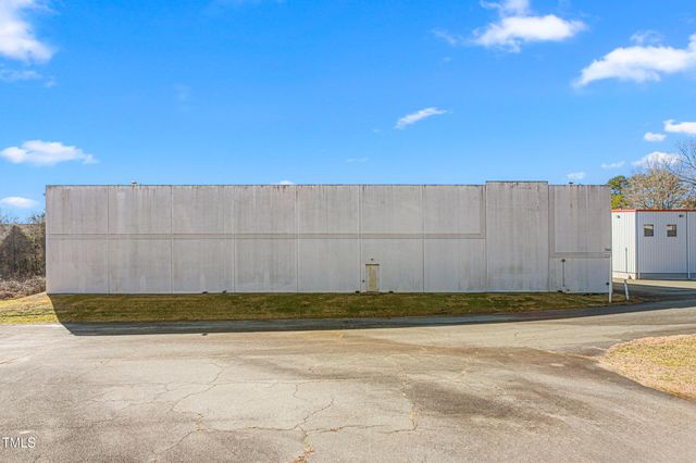 1448 Industry Drive, Burlington, NC 27215