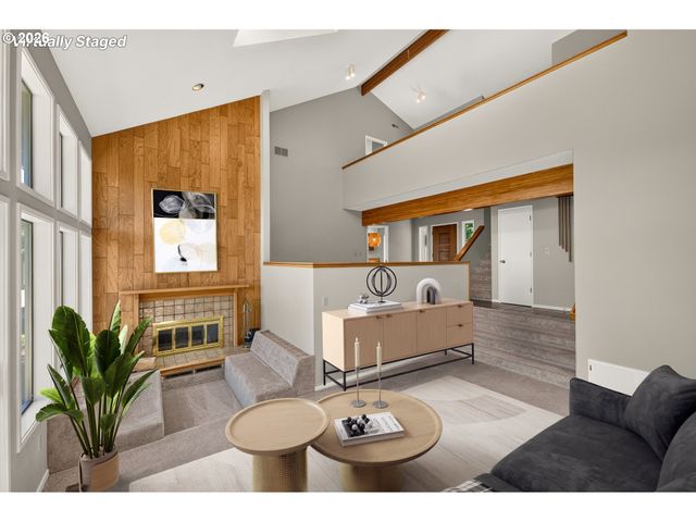 9945 Sw 170TH Ave, Beaverton, OR 97007