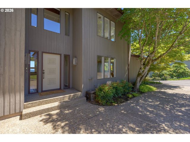 9945 Sw 170TH Ave, Beaverton, OR 97007