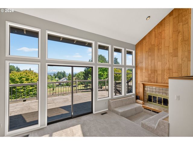9945 Sw 170TH Ave, Beaverton, OR 97007