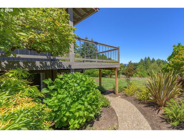 9945 Sw 170TH Ave, Beaverton, OR 97007