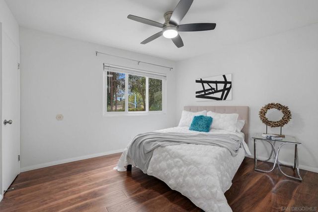 5725 Linda Vista Rd 14, San Diego, CA 92110
