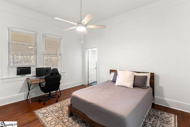 566 S Harper Extension, Laurens, SC 29360