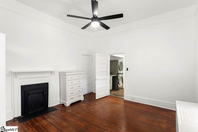 566 S Harper Extension, Laurens, SC 29360