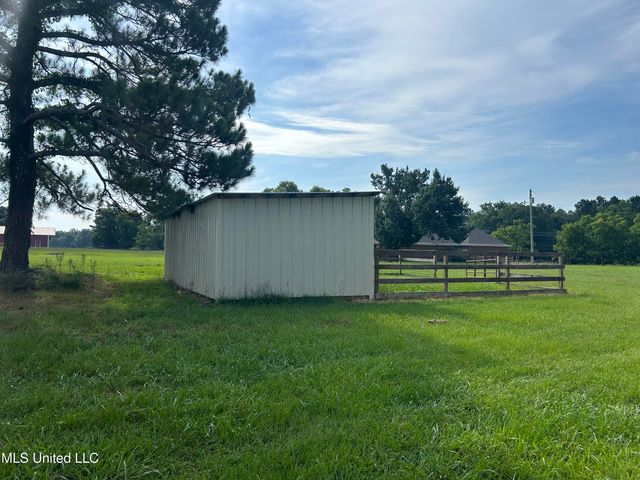 380 B Green Acres Drive, Canton, MS 39046