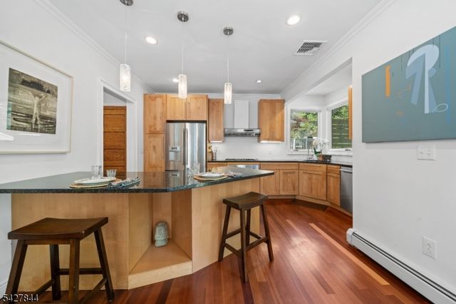76 High St, Nutley Twp., NJ 07110