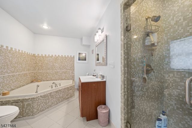 76 High St, Nutley Twp., NJ 07110