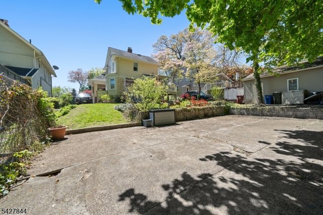 76 High St, Nutley Twp., NJ 07110