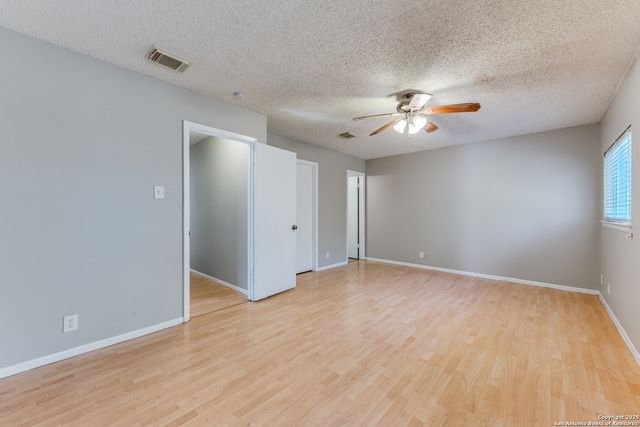 7559 Tantara Ct, San Antonio, TX 78249