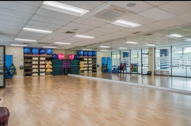 2 BAY CLUB Drive 10 X, Bayside, NY 11360