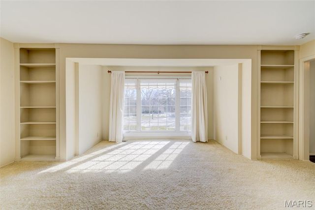 15137 Chamisal Drive, Chesterfield, MO 63017