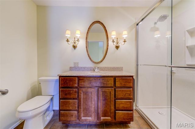 15137 Chamisal Drive, Chesterfield, MO 63017