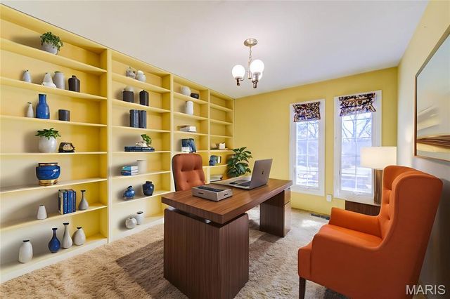 15137 Chamisal Drive, Chesterfield, MO 63017