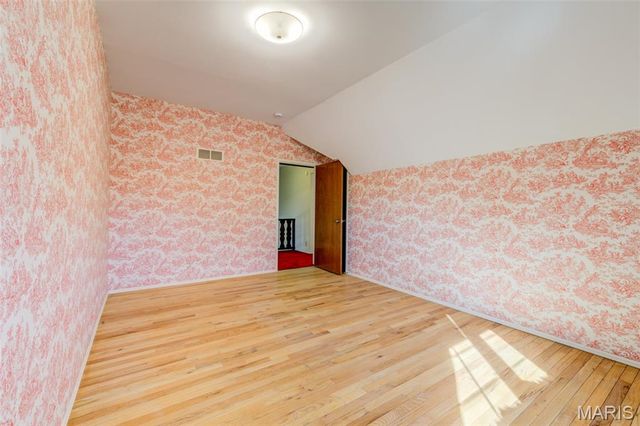 15137 Chamisal Drive, Chesterfield, MO 63017