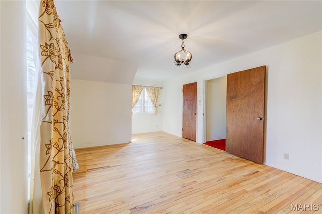 15137 Chamisal Drive, Chesterfield, MO 63017