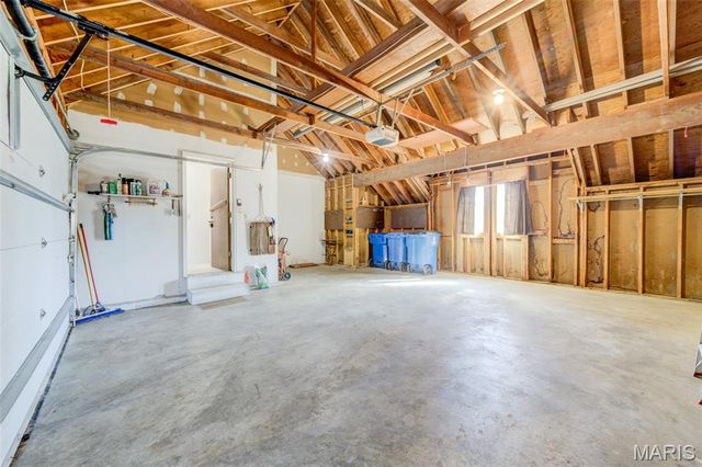 15137 Chamisal Drive, Chesterfield, MO 63017