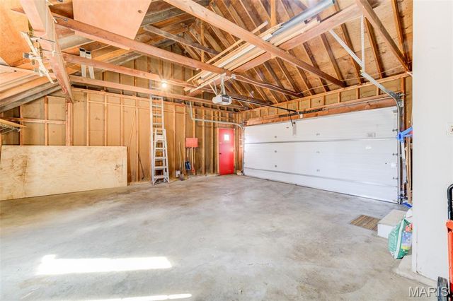 15137 Chamisal Drive, Chesterfield, MO 63017