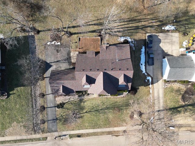 15137 Chamisal Drive, Chesterfield, MO 63017