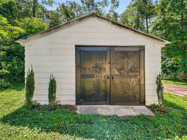 604 Belue Mill Road, Landrum, SC 29356