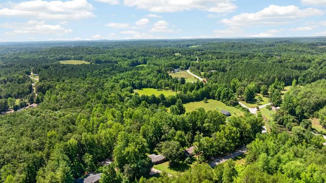 604 Belue Mill Road, Landrum, SC 29356
