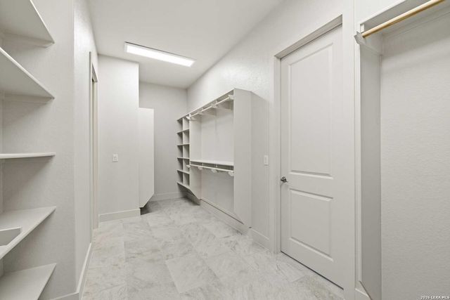 1020 Cielo Dr, Kerrville, TX 78028