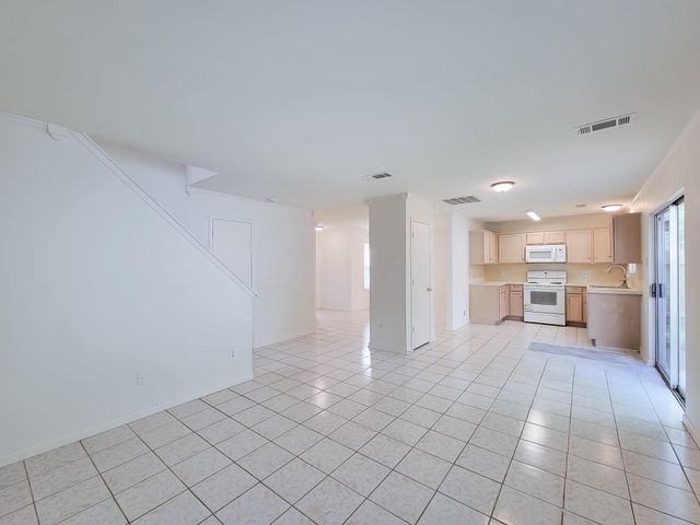 11810 Rolling Stream Drive, Tomball, TX 77375