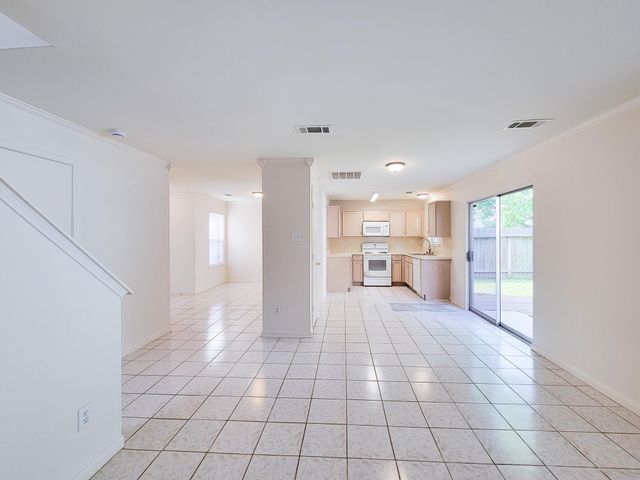 11810 Rolling Stream Drive, Tomball, TX 77375