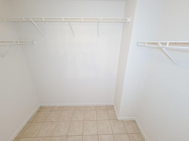 11810 Rolling Stream Drive, Tomball, TX 77375