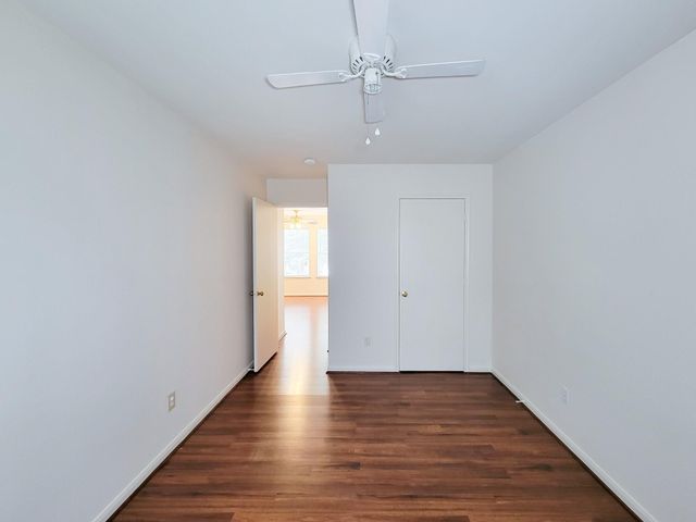 11810 Rolling Stream Drive, Tomball, TX 77375