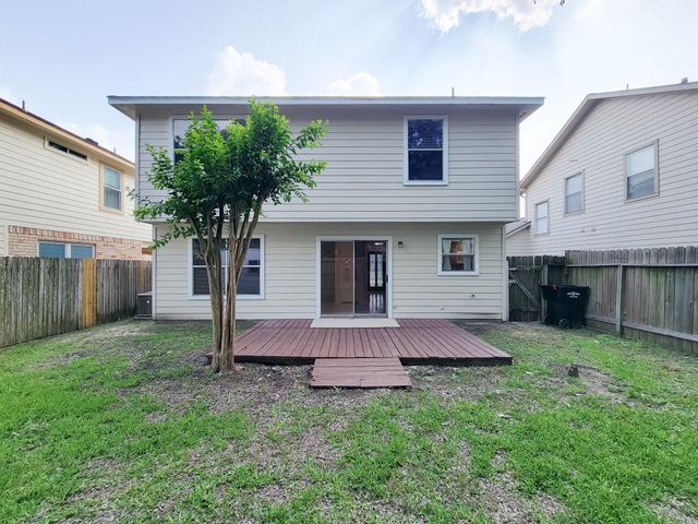 11810 Rolling Stream Drive, Tomball, TX 77375