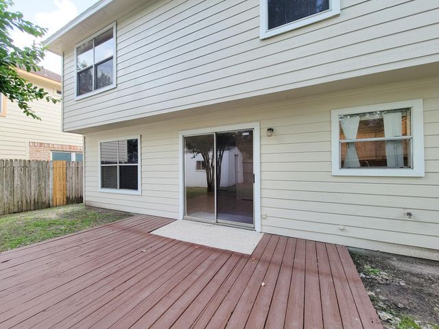 11810 Rolling Stream Drive, Tomball, TX 77375