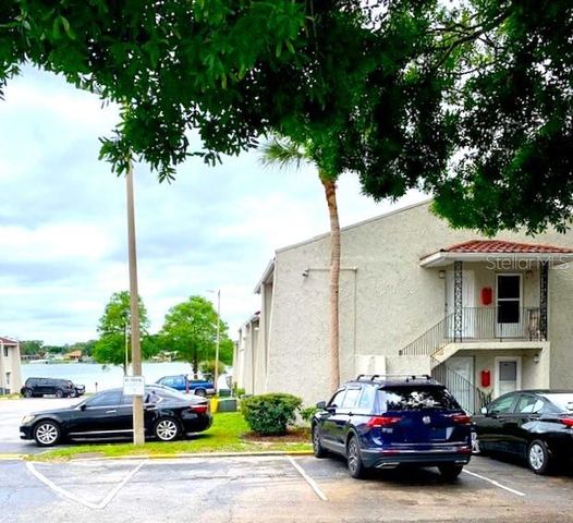 1103 CYPRESS GARDENS BOULEVARD 13, Winter Haven, FL 33884