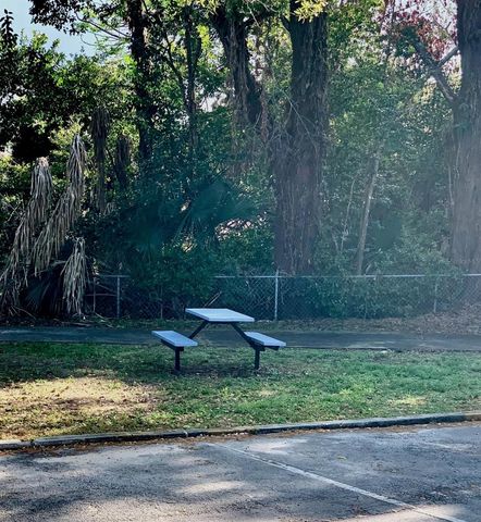 1103 CYPRESS GARDENS BOULEVARD 13, Winter Haven, FL 33884