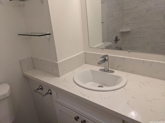 2345 Ala Wai Boulevard 2204, Honolulu, HI 96815