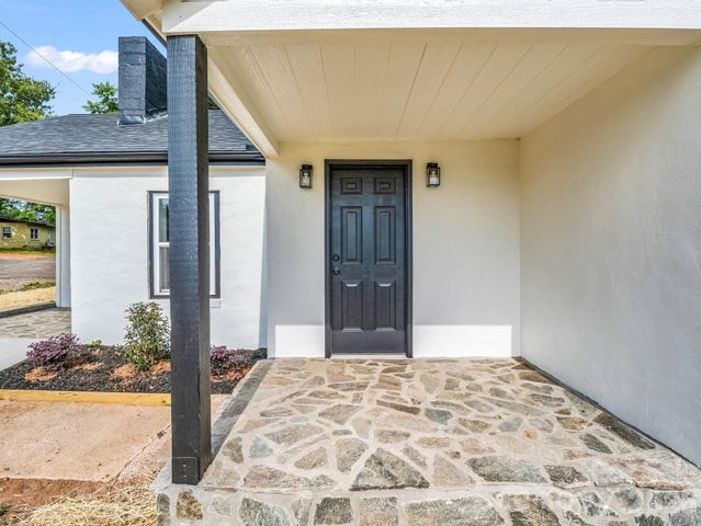 221 New Hampshire Street, Spindale, NC 28160