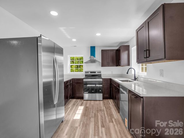 221 New Hampshire Street, Spindale, NC 28160
