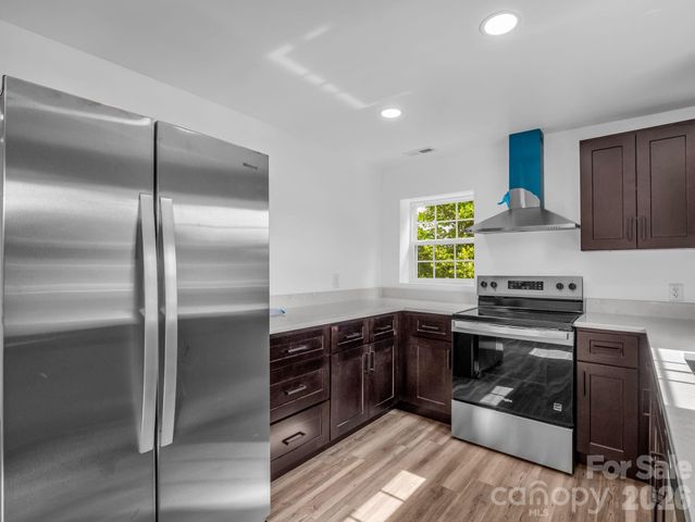 221 New Hampshire Street, Spindale, NC 28160