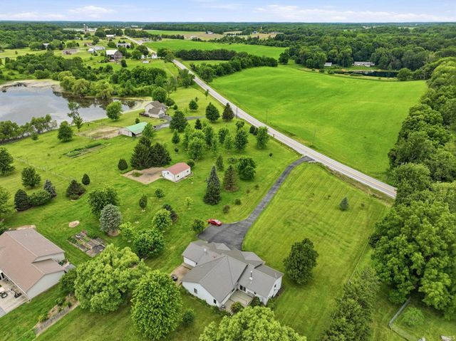 1366 E Us Highway 33 -57, Churubusco, IN 46723