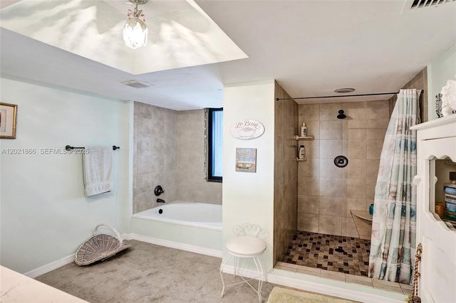 1800 S Ocean Blvd Apt 1012, Lauderdale By The Sea, FL 33062