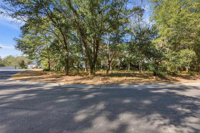 4724 Bucks Bluff Dr., North Myrtle Beach, SC 29582