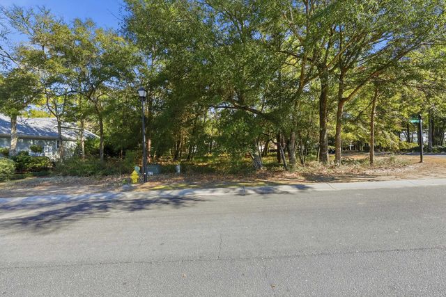 4724 Bucks Bluff Dr., North Myrtle Beach, SC 29582