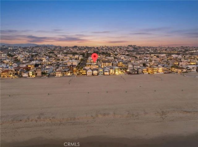 331 Manhattan Avenue, Hermosa Beach, CA 90254