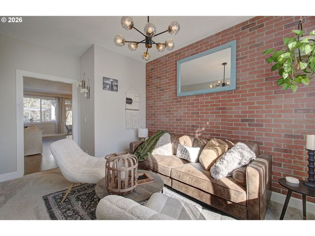 7500 Ne 211TH Cir, Battle Ground, WA 98604