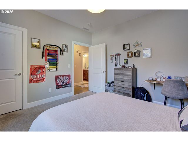 7500 Ne 211TH Cir, Battle Ground, WA 98604