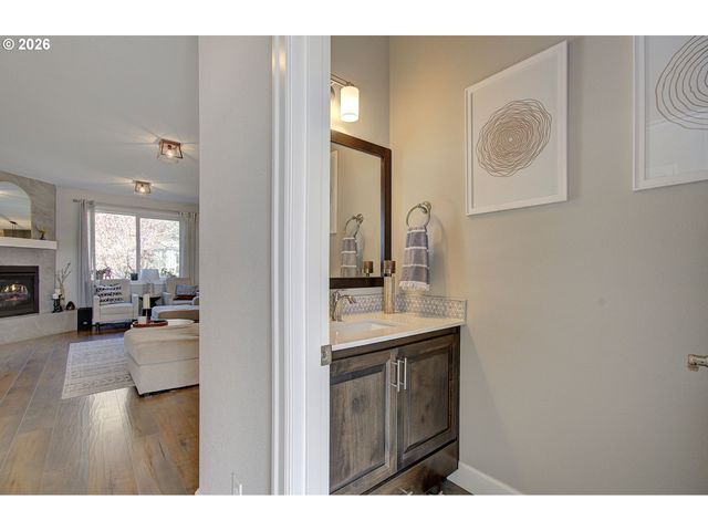 7500 Ne 211TH Cir, Battle Ground, WA 98604