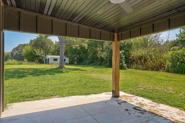 5776 E Farm Rd 168, Rogersville, MO 65742